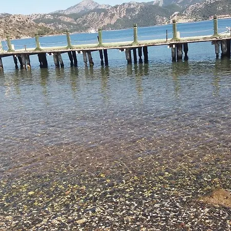Ξενοδοχείο με διαμερίσματα Gumus & Restaurant